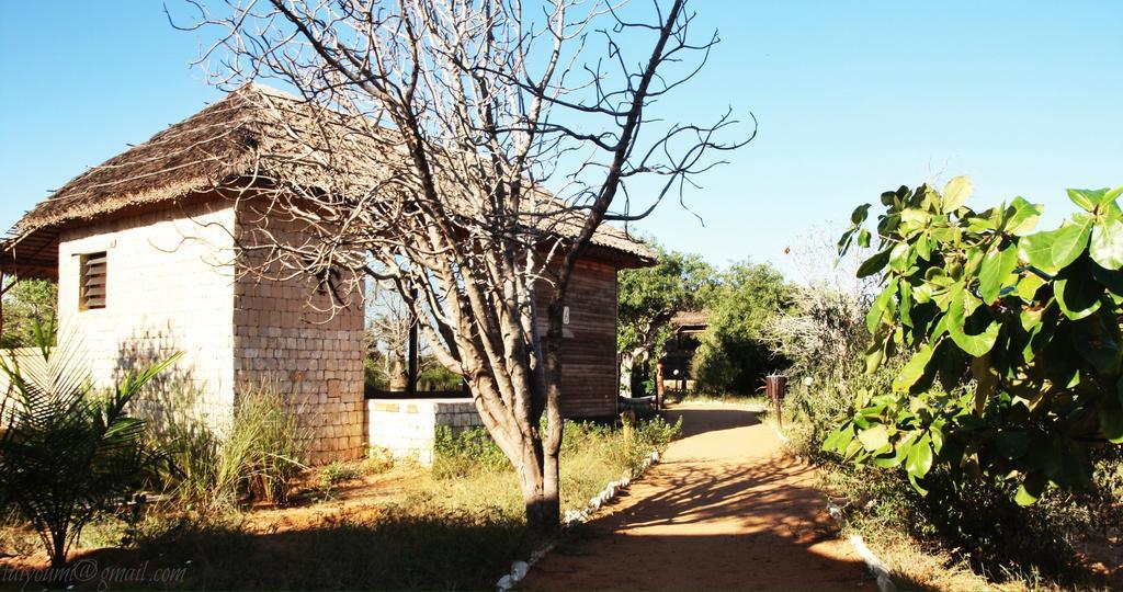 Hotel Solidaire Mangily Ifaty Exterior foto